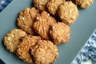 4 Malzemeli Sağlıklı Kurabiye Tarifi