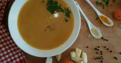 Lezzetli ve Sağlıklı Bal Kabağı Çorbası Tarifi