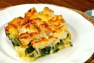 Bayat Ekmekten Lezzetli Börek Tarifi!