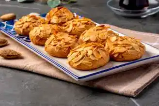 Nefis Bayram Pastası Tarifi
