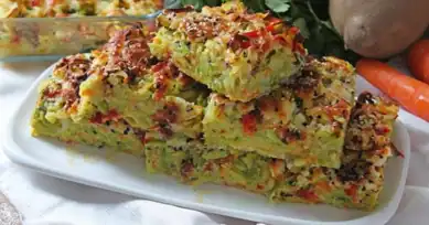 Fırında Sebzeli Mücver: Börek Tadında Lezzet!