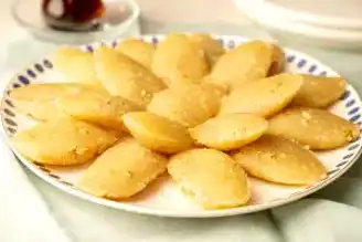 Nefis Cevizli Un Helvası Tarifi