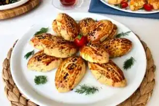 Nefis Dereotu ve Peynirli Kıyır Poğaça Tarifi