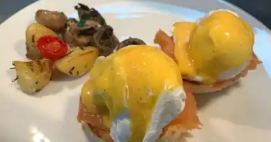 Nefis Amerikan Kahvaltısı: Egg Royal Tarifi