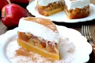 Nefis Elma ve Tarçınlı Pasta Tarifi