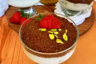 Nefis Elmalı Sütlü Muhallebi Tarifi