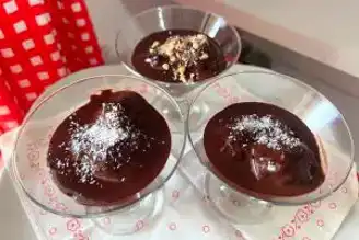 Nefis Elmalı Yalancı Profiterol Tarifi