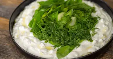 Nefis Enginarlı Cacık Tarifi