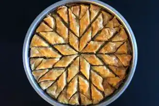Nefis Ev Yapımı Baklava Tarifi