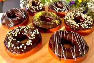 Ev Yapımı Lezzet Patlaması: Donut Tarifi