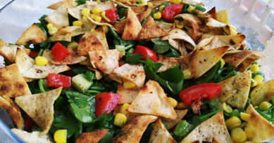 Nefis Lübnan Fettuş Salatası Tarifi