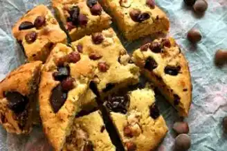 Nefis Fındık Ezmeli Blondie Tarifi