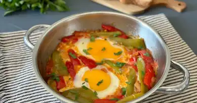 Lezzetli Fransız Tarzı Menemen Tarifi