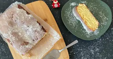 Nefis Hindistan Cevizi Soslu Kek Tarifi