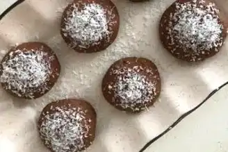 Sağlıklı Hindistan Cevizli Helva Tarifi