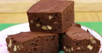 Sağlıklı Hurmalı Brownie Tarifi