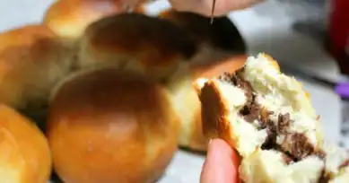 Mis Kokulu Çiçek Ekmek Tarifi