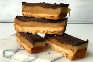 Sağlıklı Çikolata Kaplı Karamelli Bar Tarifi