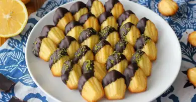 Çikolata Kaplı Nefis Madlen Kek Tarifi