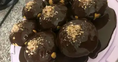 Çikolata Soslu Muffin Tarifi