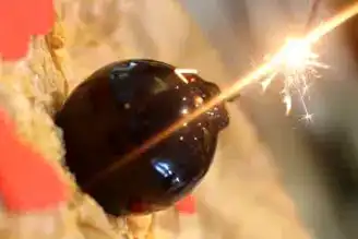 Bademli Pandispanyalı Çikolatalı Aşk Bombası Tarifi