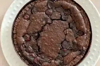 Nefis Çikolatalı Vişneli Tart Tarifi