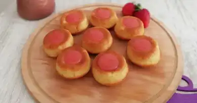 Nefis Çilekli Jöle Dolgulu Kek Tarifi