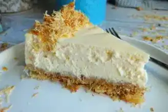 Süzme Yoğurtlu Kadayıflı Cheesecake Tarifi