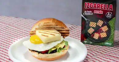 Pratik Kahvaltılık Izgara Peynirli Burger Tarifi