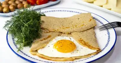 Glutensiz Karabuğday Krepleri: Lezzetli ve Sağlıklı Bir Tarif