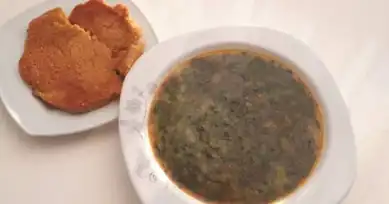 Kışın Isıtan Karalahana Çorbası Tarifi