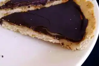 Fit Karamelli Çikolatalı Tart Tarifi