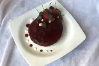 Lezzetli Kirazlı Yaz Pastası Tarifi