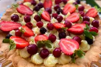 Nefis Kırmızı Meyveli Tart Tarifi