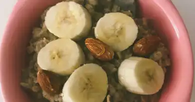 160 Kalorili Lezzetli Muzlu Yulaf Püresi Tarifi
