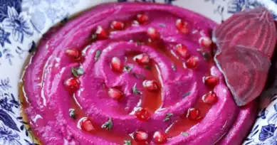 Renkli ve Lezzetli: Pancarlı Humus Tarifi