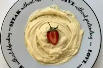 Nefis Pastacı Kreması Tarifi