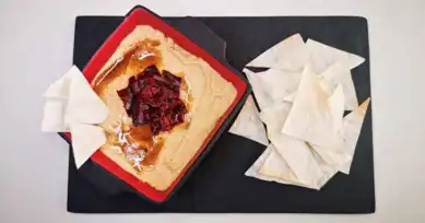 Pastırmalı Tereyağlı Humus Tarifi