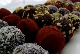 Nefis Portakallı Çikolata Trüf Tarifi