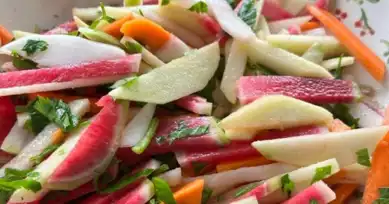 Renkli Kök Sebze Salatası Tarifi