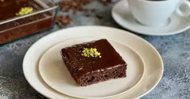 Nefis İrmikli Brownie Kek Tarifi