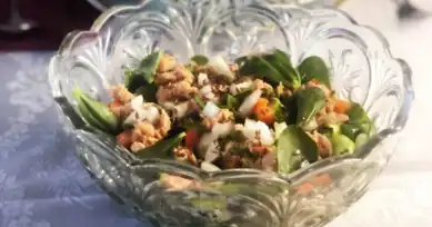 Sağlıklı ve Lezzetli Semizotu Salatası Tarifi