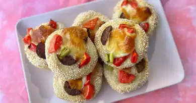 Ev Yapımı Simit Pizza Tarifi