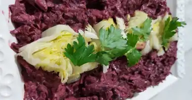 Renkli Havuçlarla Lezzetli Tarator Tarifi