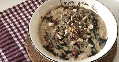 Sütlü Muzlu Yulaf Tarifi: Doyurucu ve Lezzetli Bir Kahvaltı