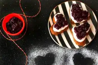 Mini Tatlı Ekşi Cheesecake Tarifi
