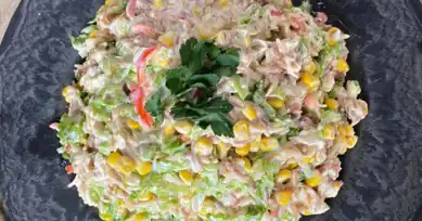 Nefis Tavuklu Şehriye Salatası Tarifi