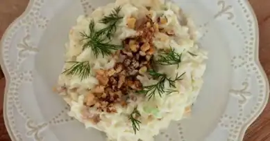 Nefis Yeşil Elmalı Kereviz Salatası Tarifi