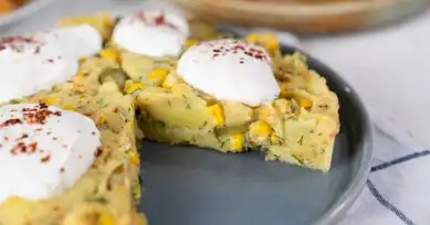 Efsanevi Yoğurtlu Patates Salatası Tarifi