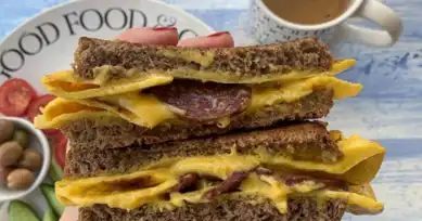 Enfes Yumurtalı Tost Tarifi